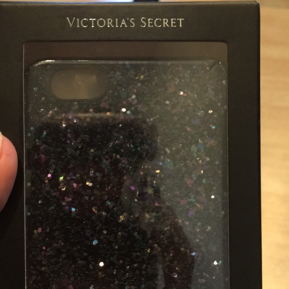 NWOT Victoria’s Secret iPhone 6 hard case - Picture 5 of 8